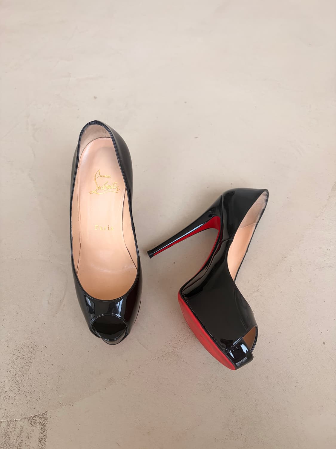 크리스찬 루부탱 오픈토 블랙 힐 상품이미지2