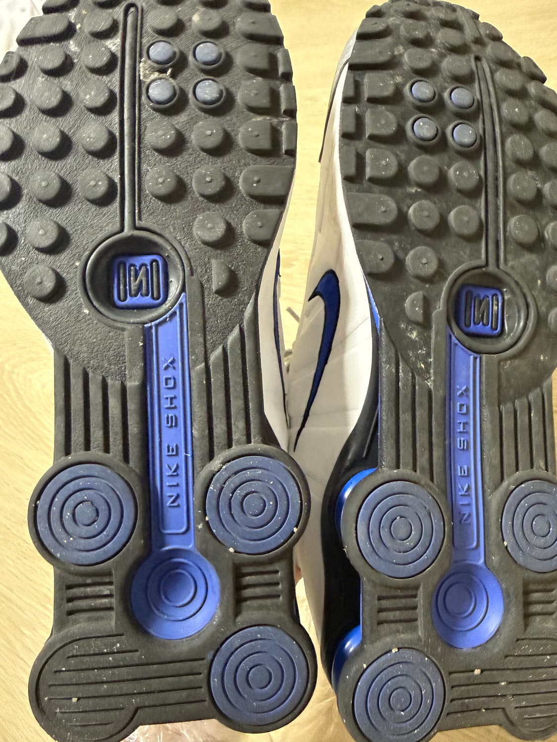 나이키 샥스 r4 상품이미지5