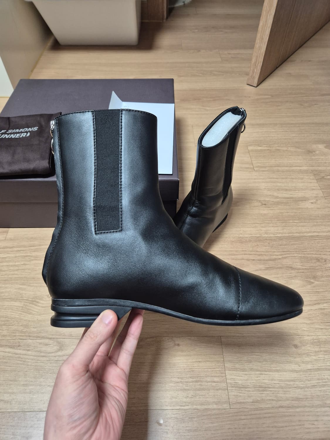 (41)라프시몬스 (러너) 2001-2 블랙 부츠 상품이미지3