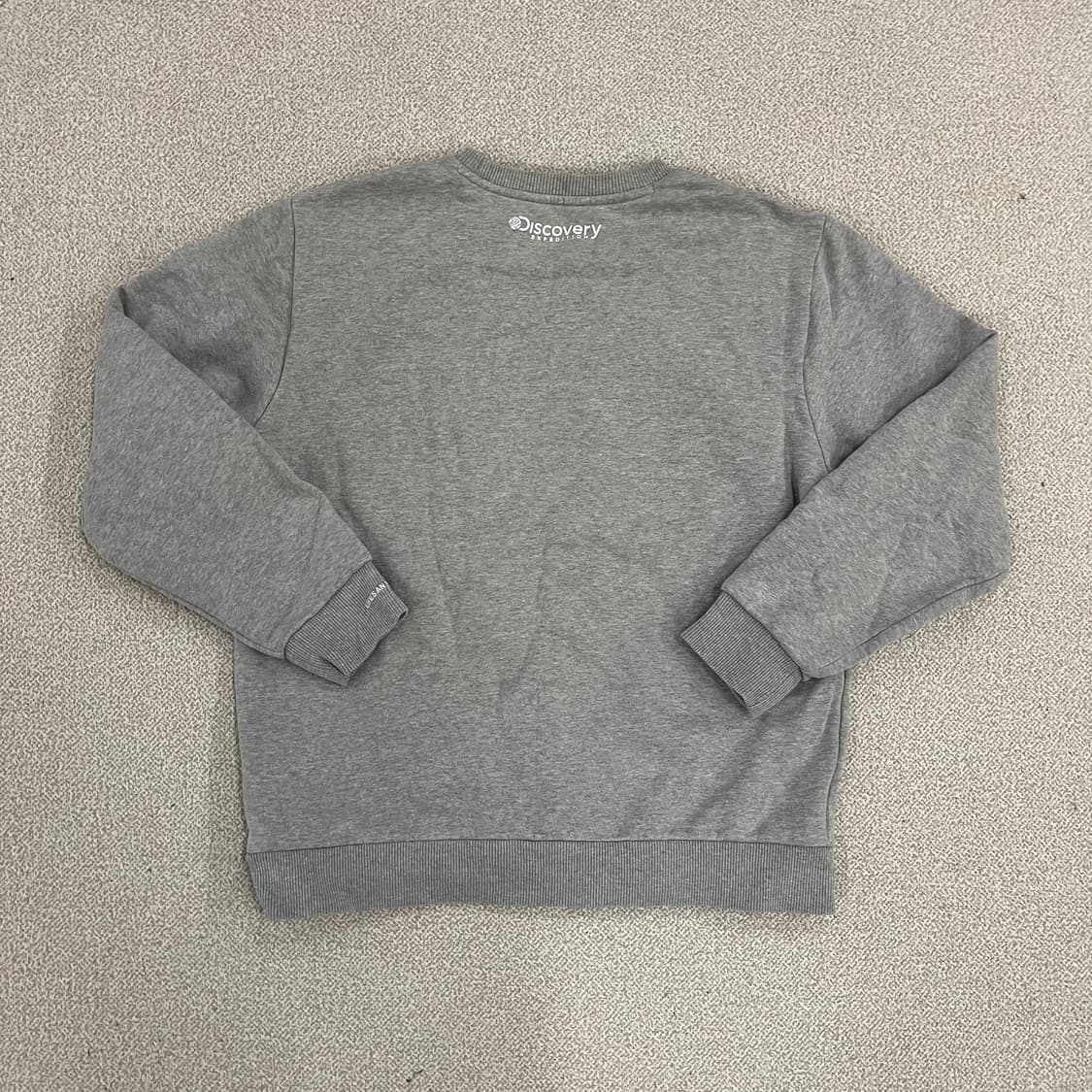 100 디스커버리 빅로고 라운드 맨투맨 0128M 상품이미지4