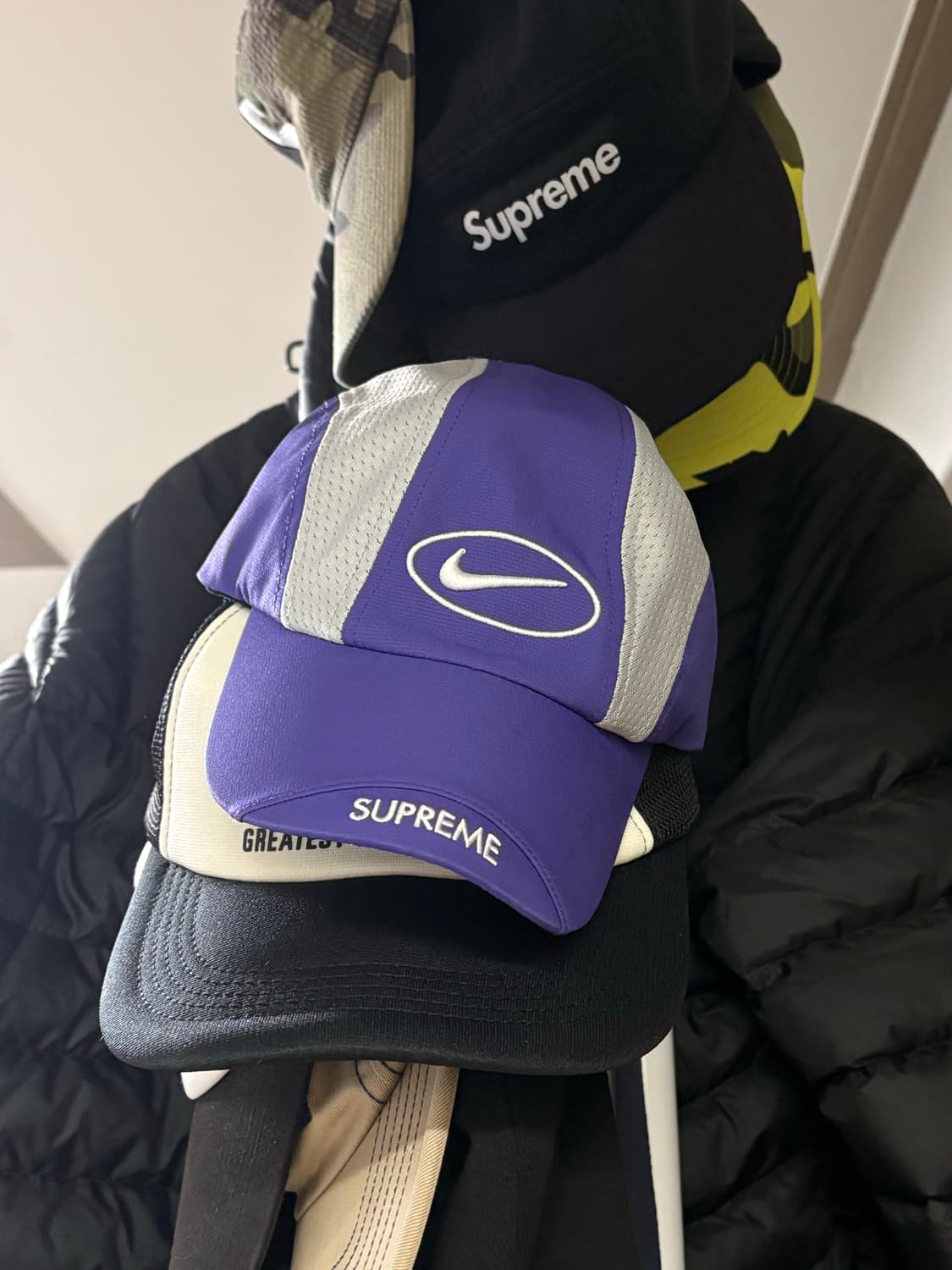 슈프림 x 나이키 러닝 햇 퍼플 - 25SS 상품이미지6