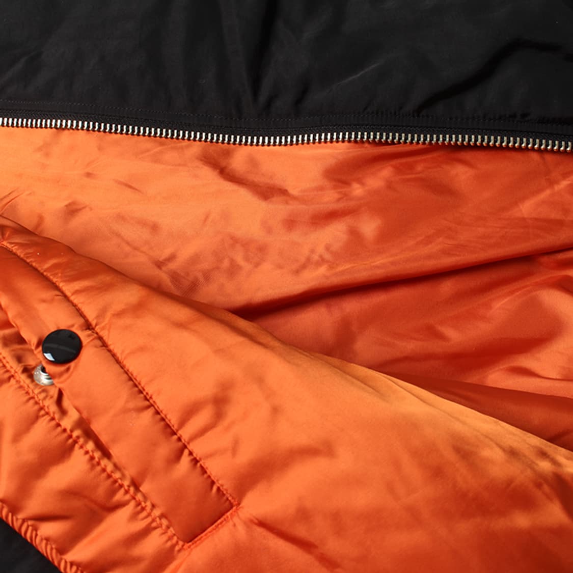  BEAMS "Black MA-1 Jacket" 상품이미지8