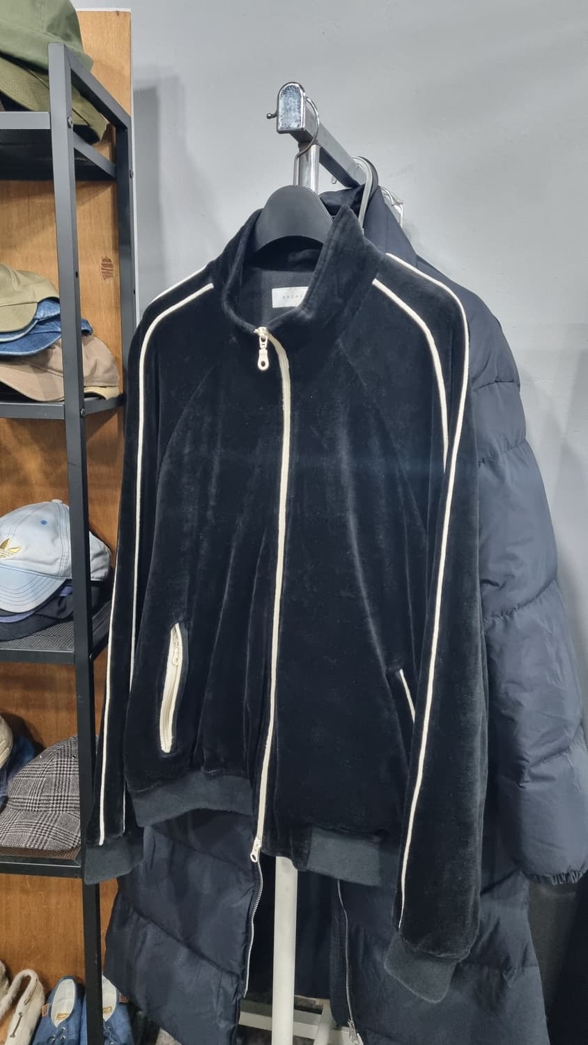 브라운야드)) 벨루아 트랙탑 5size(105~110) 컨디션10/8 상품이미지1