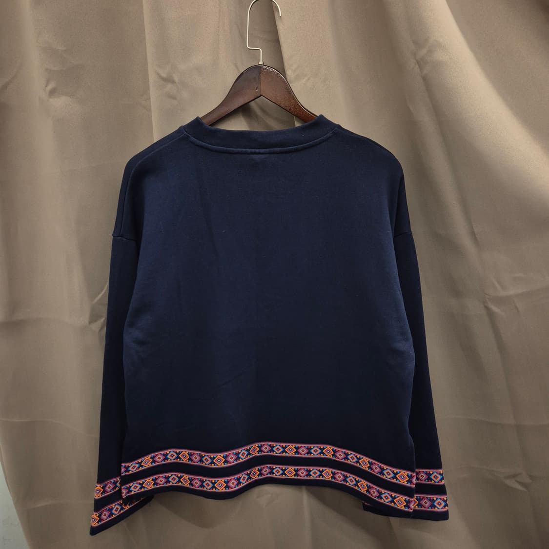 챔피온 네이비 기하학 패턴 맨투맨 L 상품이미지3