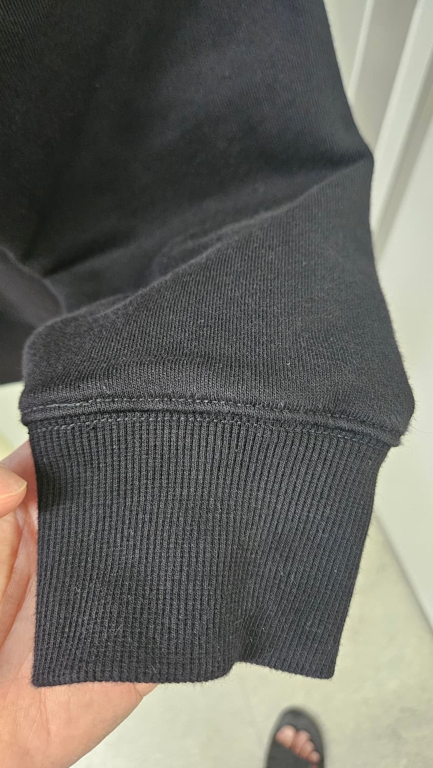 cp company 24fw 맨투맨 블랙(M) 상품이미지5