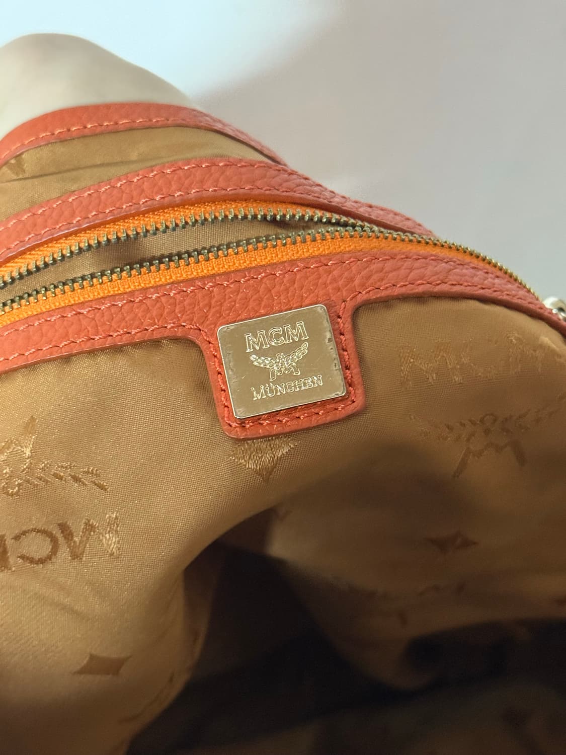 MCM 미디엄 백팩 상품이미지6