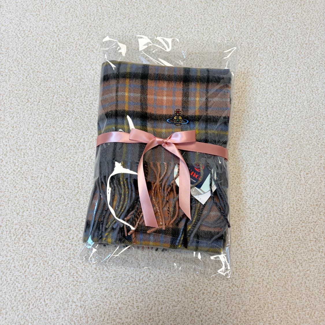 비비안웨스트우드 캐시미어 체크 머플러 새상품 상품이미지10