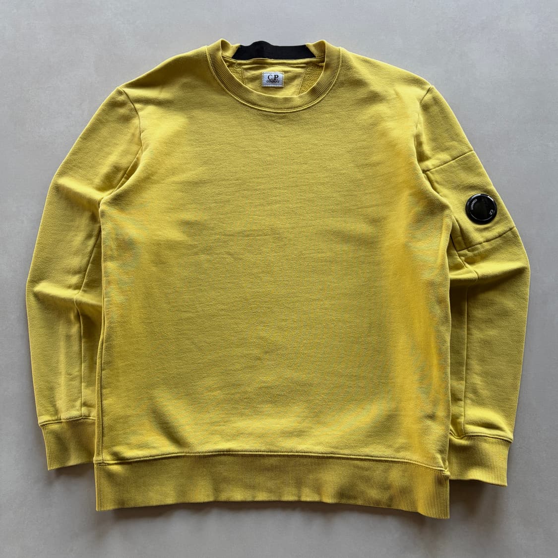 [L]씨피컴퍼니 C.P.Company 렌즈 포켓 맨투맨 상품이미지3