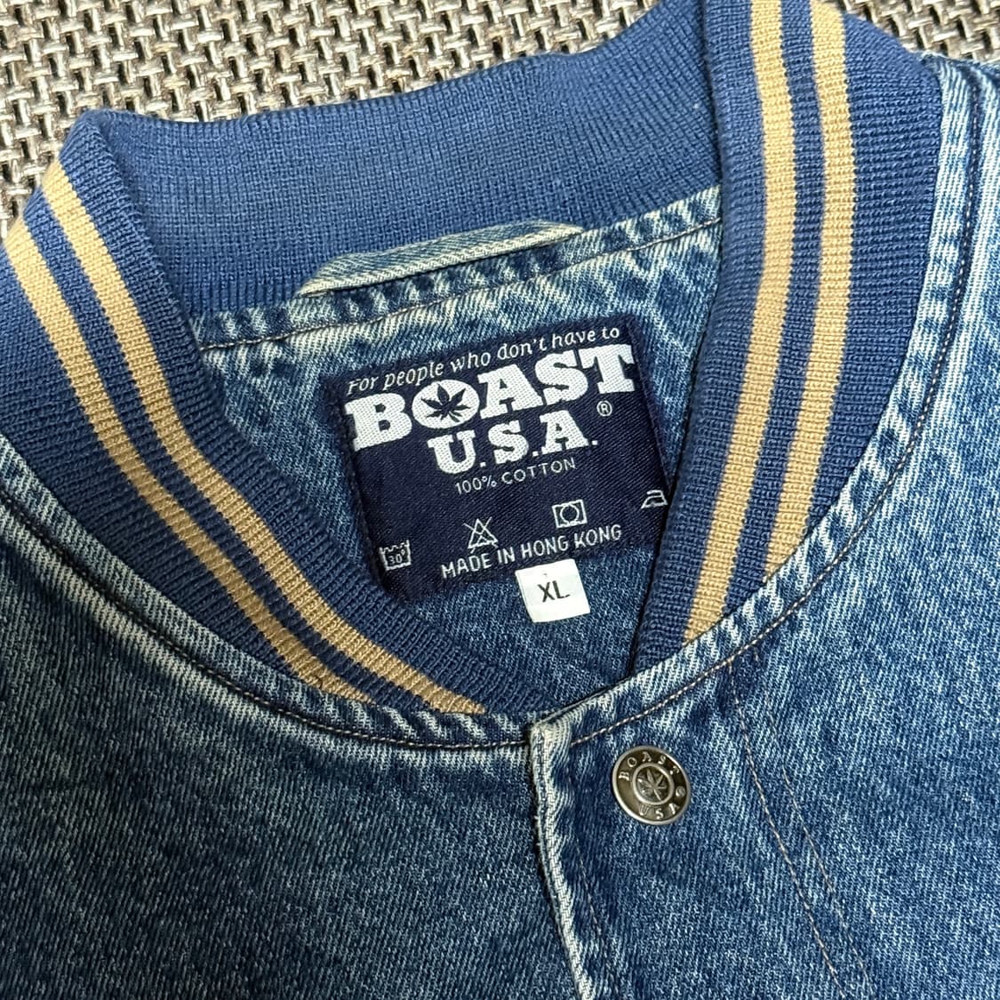 BOAST USA 사슴 자수 데님 바시티자켓 상품이미지3