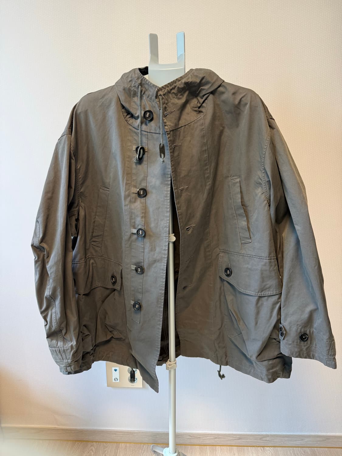 러프사이드 스노우파카 다크그레이 상품이미지1