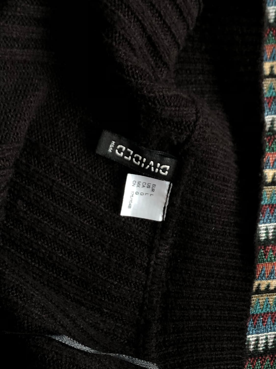 H&M 블랙 화이트 배색 니트집업 상품이미지3