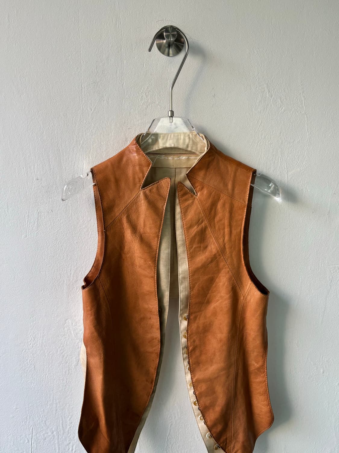 아티잔 아방가르드 레더 베스트  상품이미지6