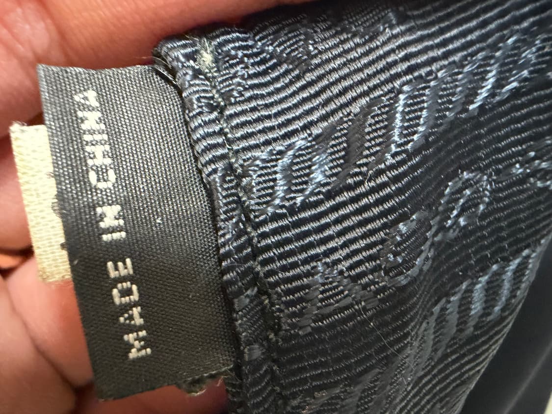 정품 프라다 포코노 숄더백 상품이미지8