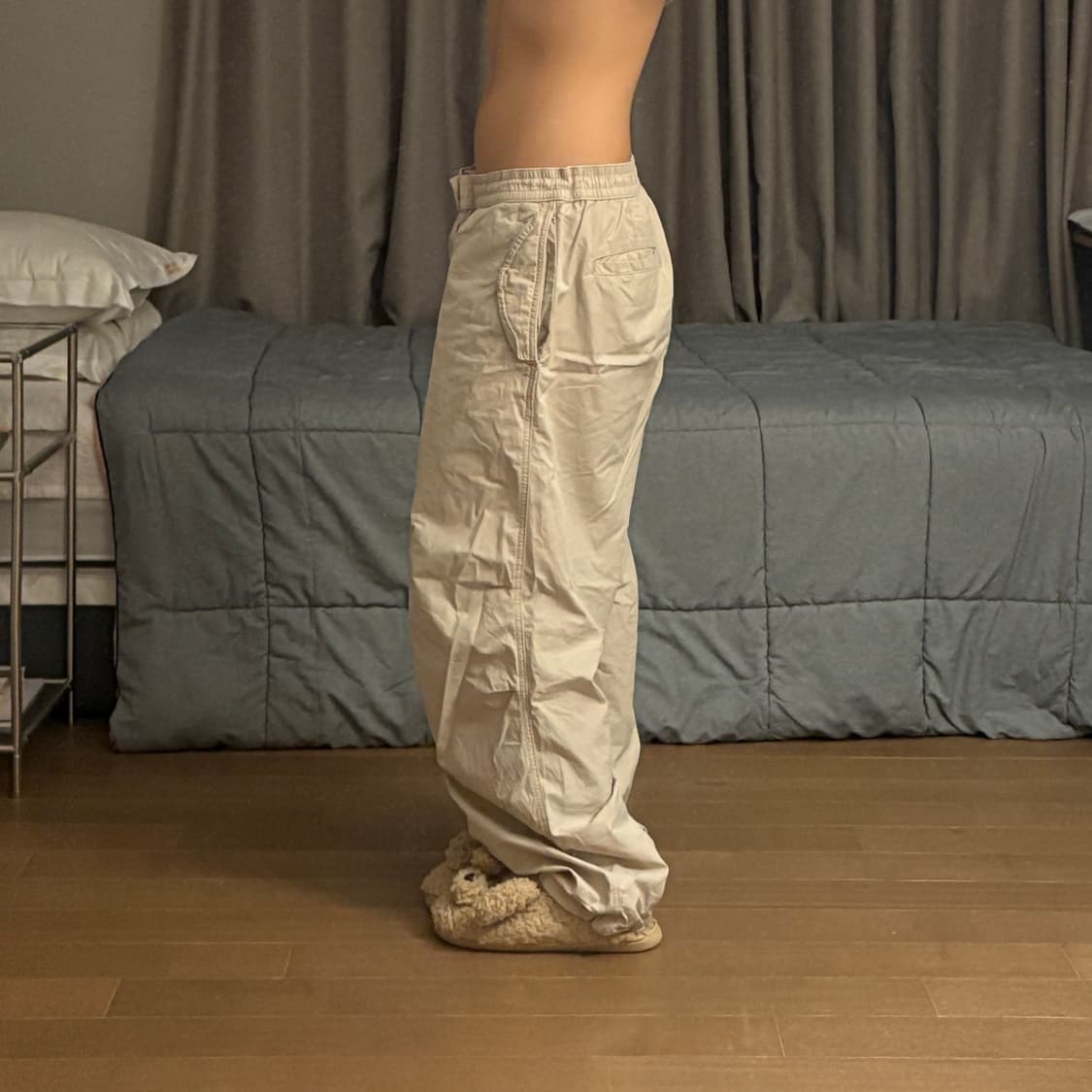 유니클로 베이지 와이드 카고팬츠 상품이미지3