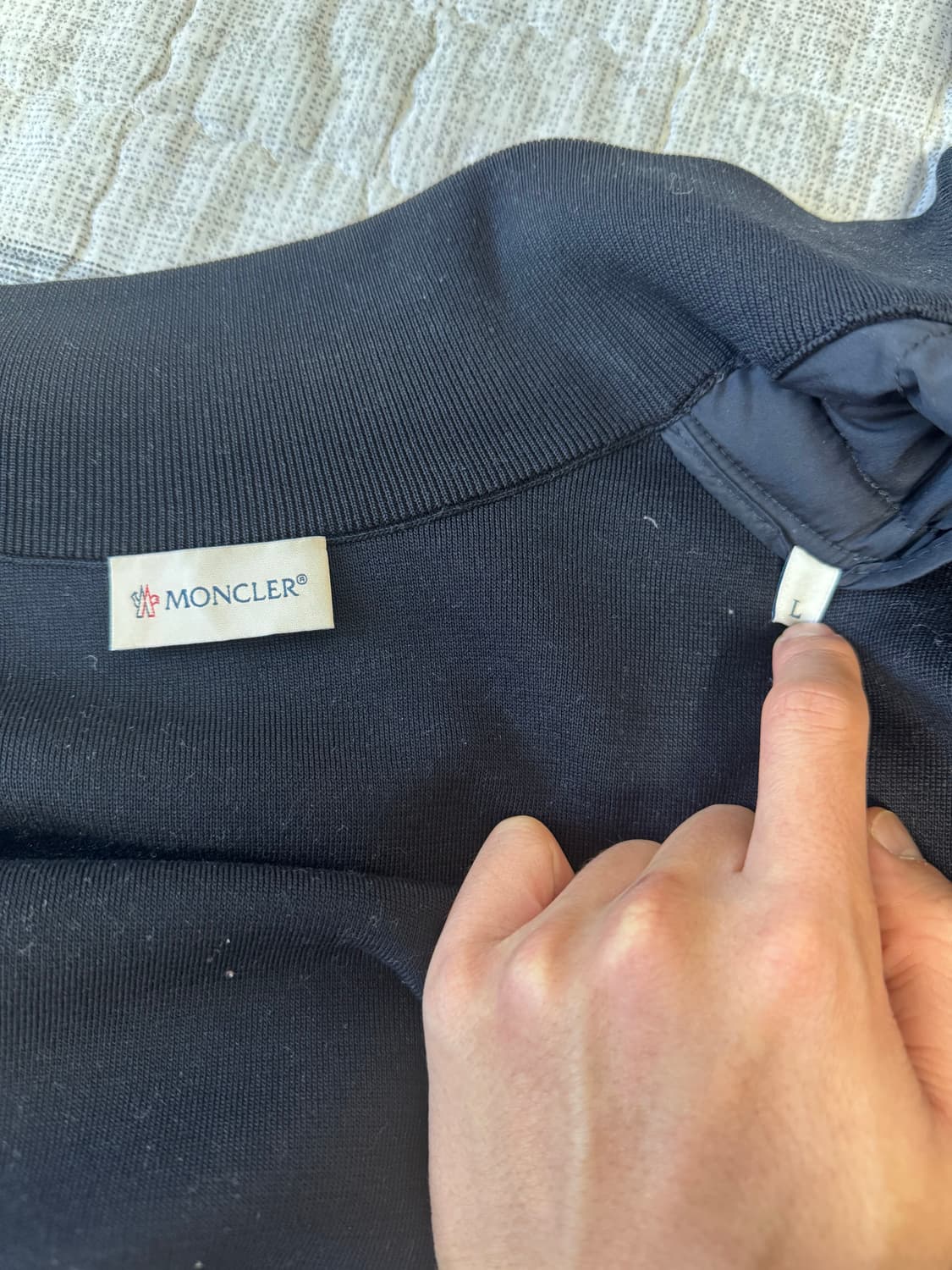 [L]몽클레어 블랙와펜 니트패딩 상품이미지4