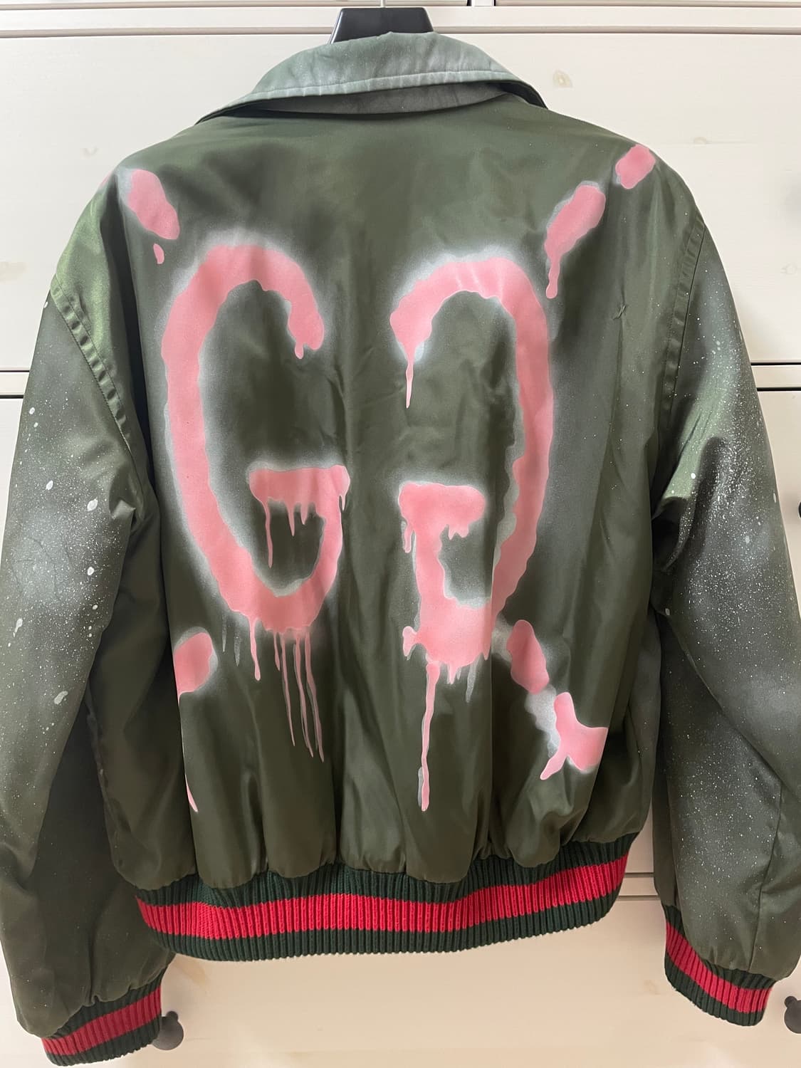 구찌 핸드프린팅 고스트 봄버 상품이미지3