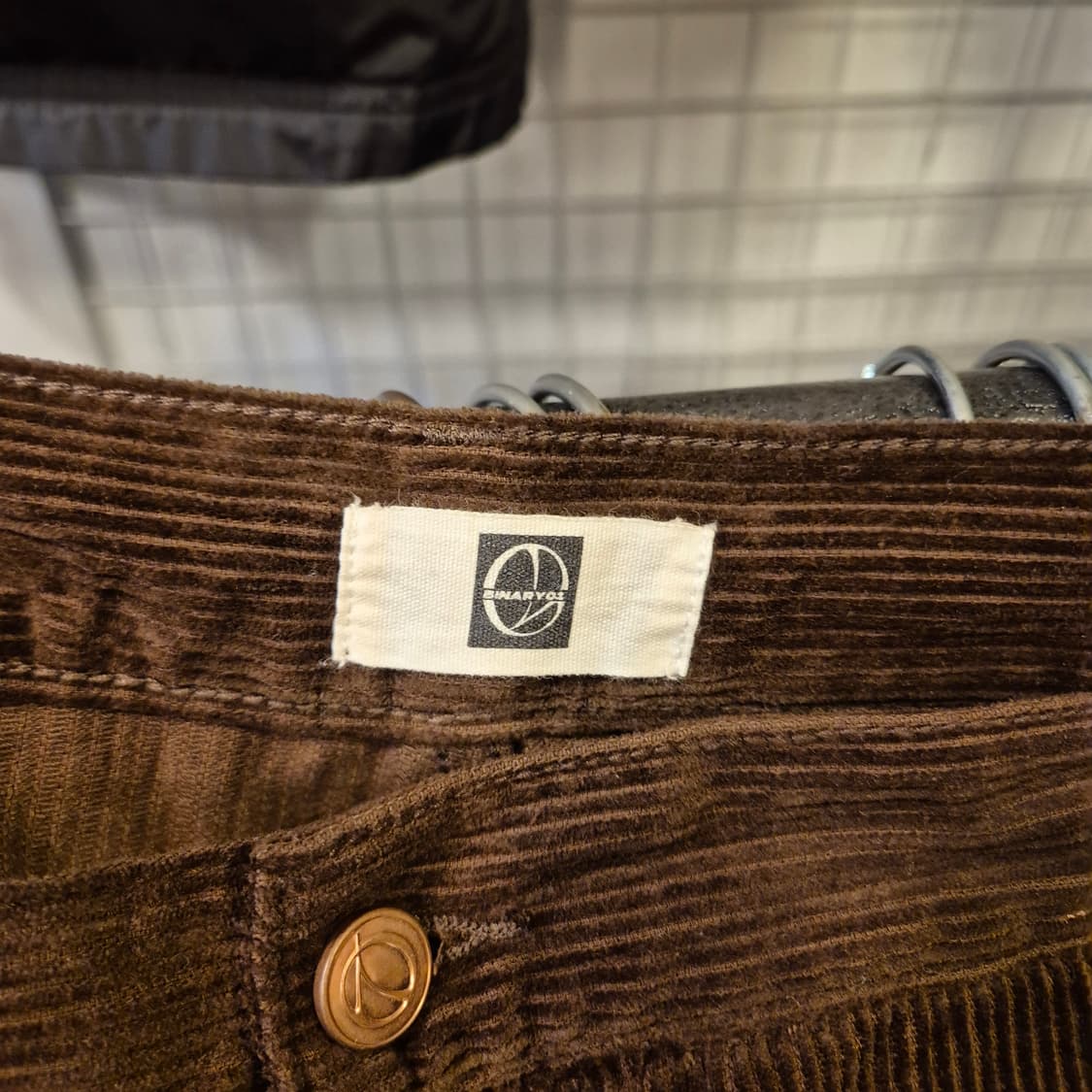 30인치 브라운 카팬터 와이드핏 코듀로이팬츠  상품이미지4