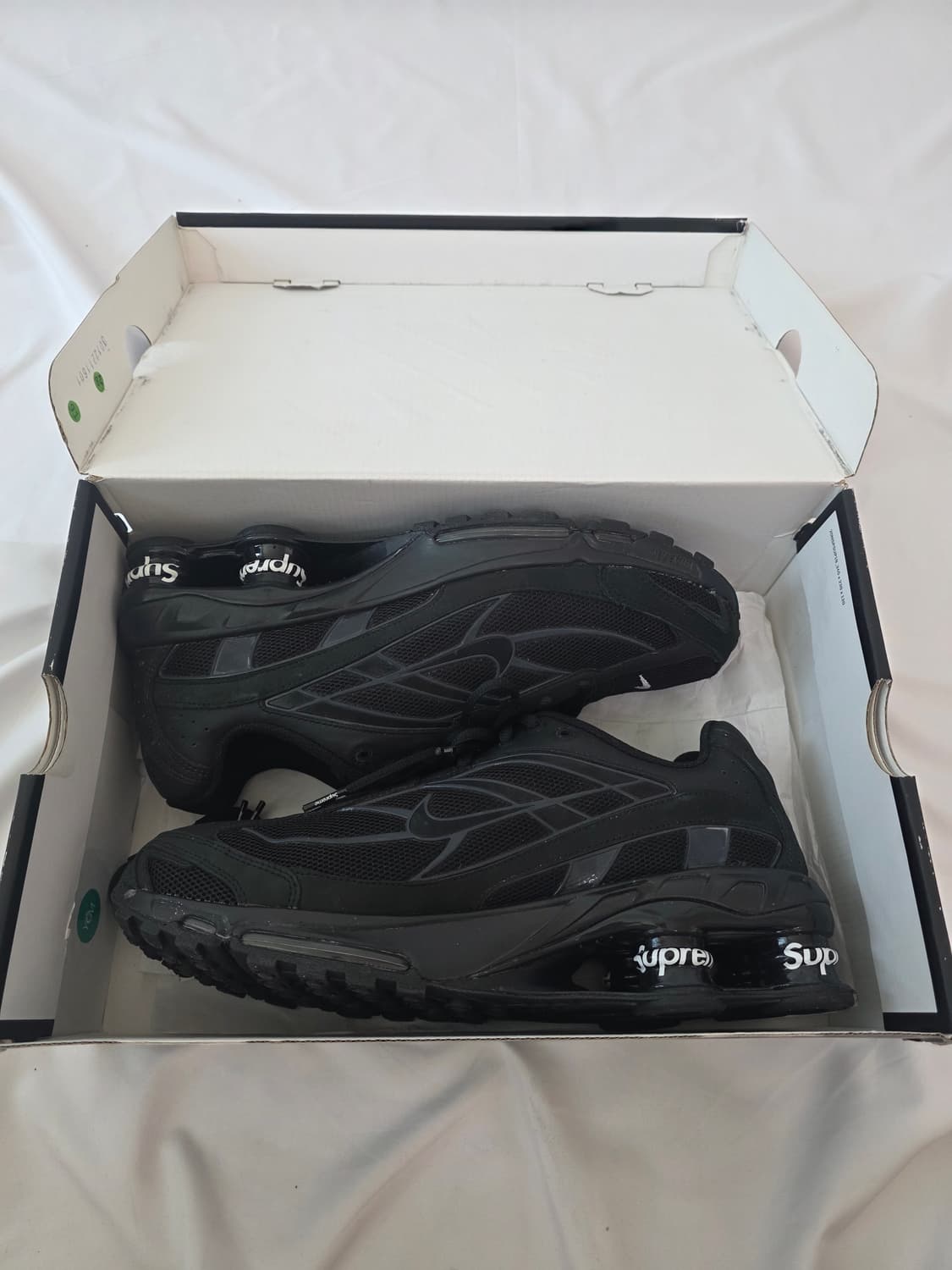 나이키 x 슈프림 샥스 라이드 2 SP 블랙 상품이미지1