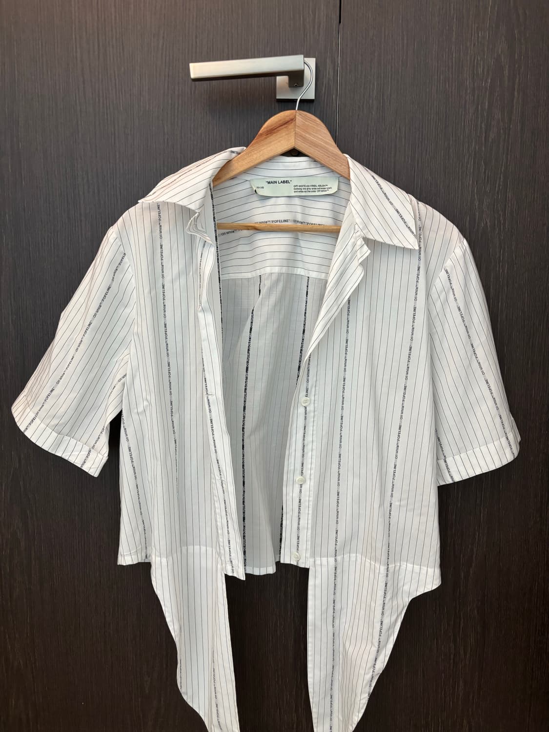 오프화이트 크롭 셔츠  상품이미지1