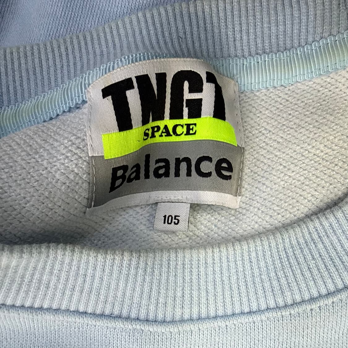 105 댓밸런스 오버핏 맨투맨 0303T 상품이미지4