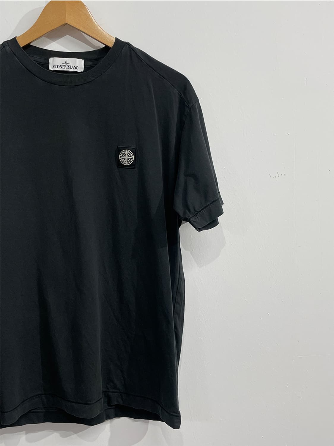 스톤아일랜드 반팔티셔츠 상품이미지6
