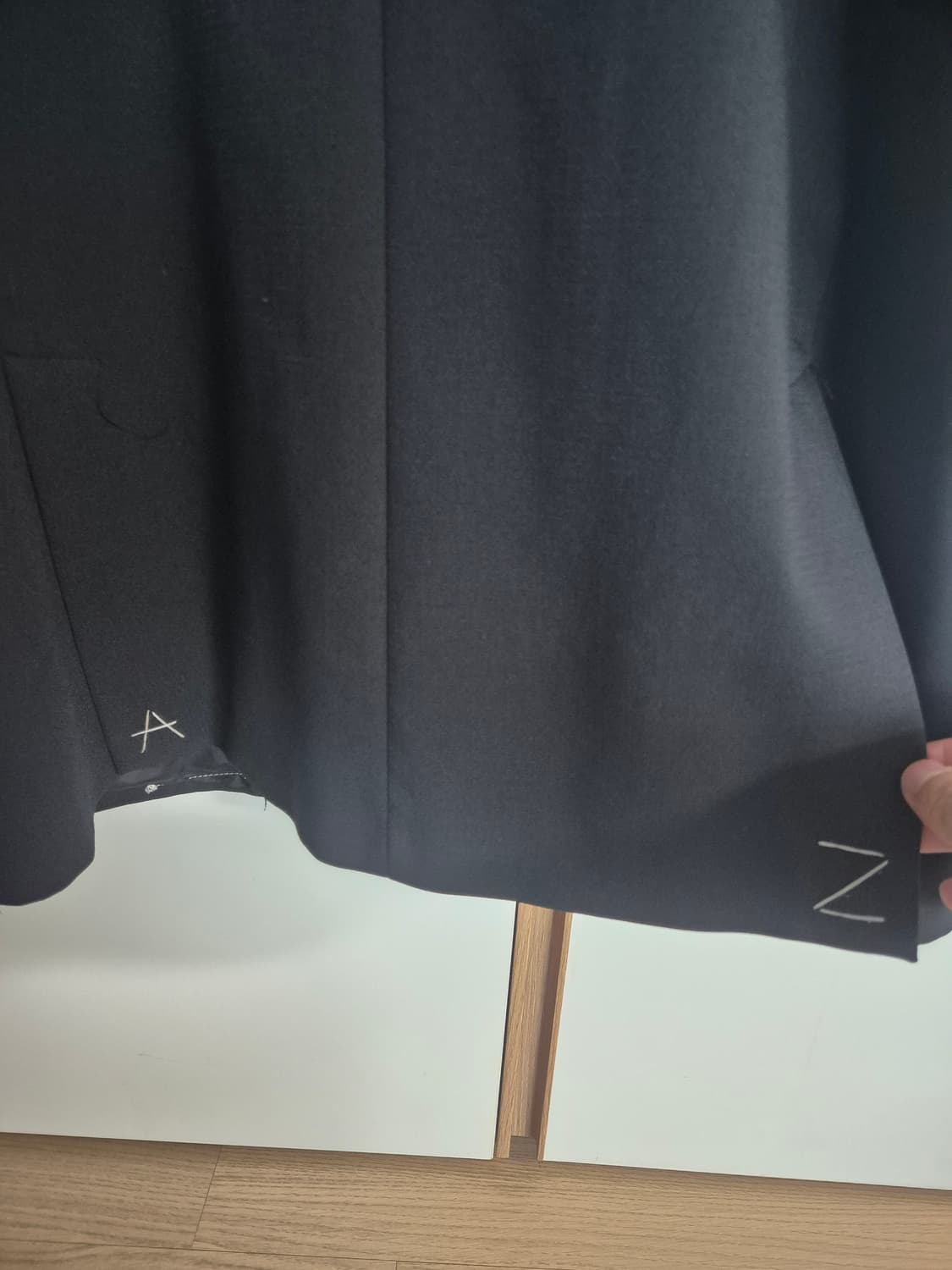 자라 아더에러 1차 콜라보 블레이저L, 팬츠 S 셋업 팝니다. 상품이미지4