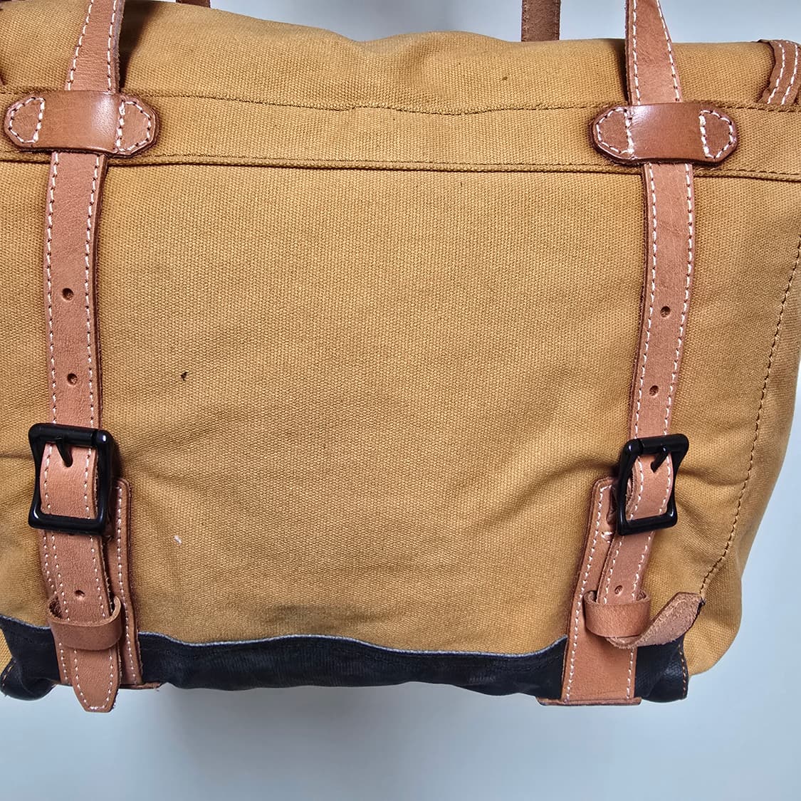 캔버스 래더 숄더백 상품이미지5