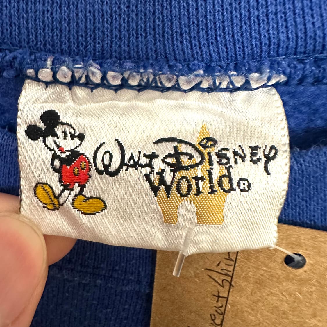 00‘s 디즈니 100주년 기념 스웻셔츠 상품이미지3