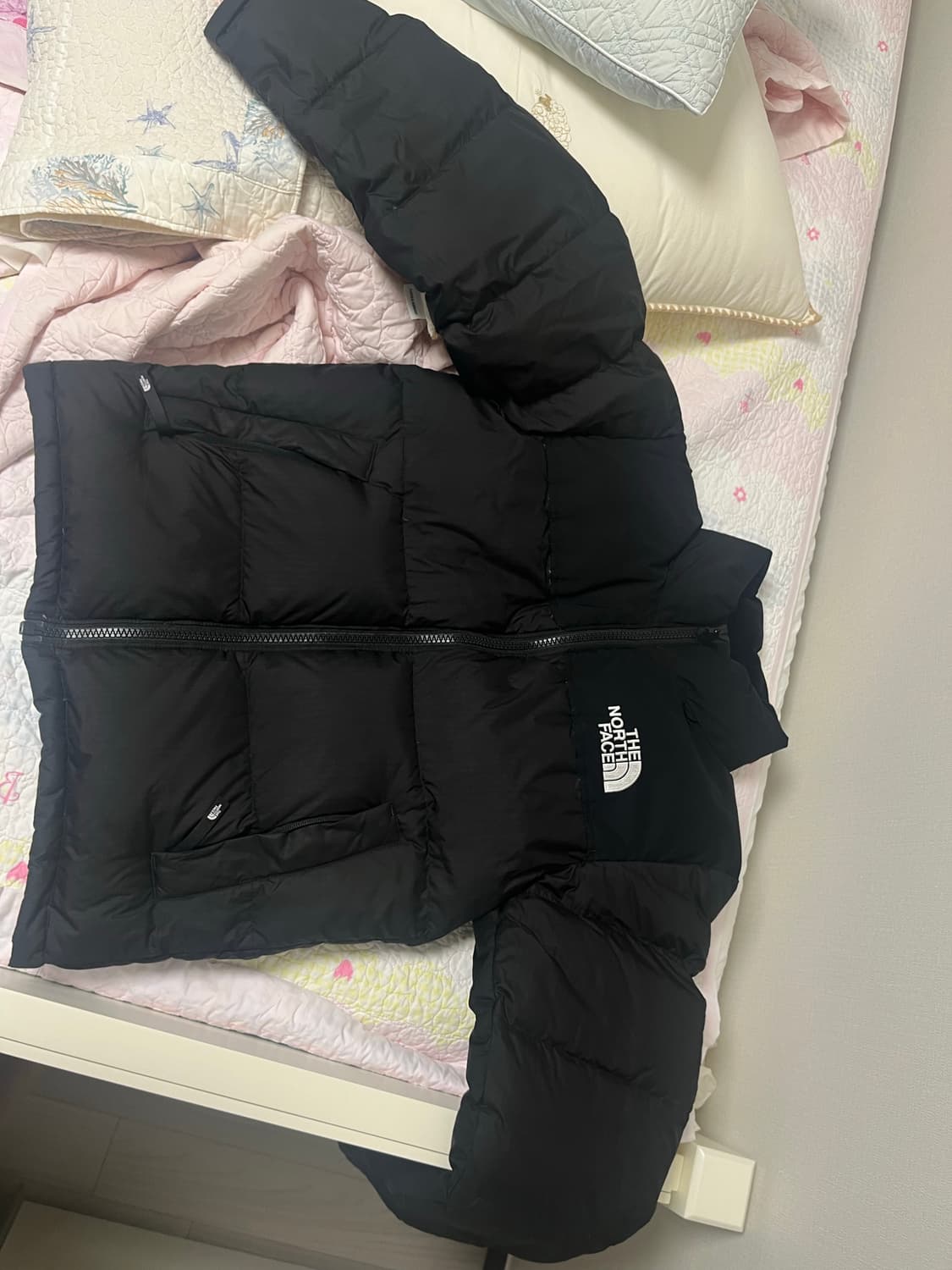 노스페이스화이트라벨 눕시 패딩 (남녀공용) 상품이미지1