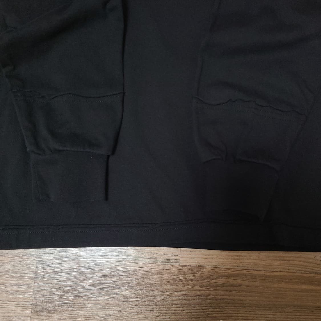 (M 100) GU 언더커버 UNDERCOVER그래픽 긴팔 티셔츠 맨투맨 상품이미지5