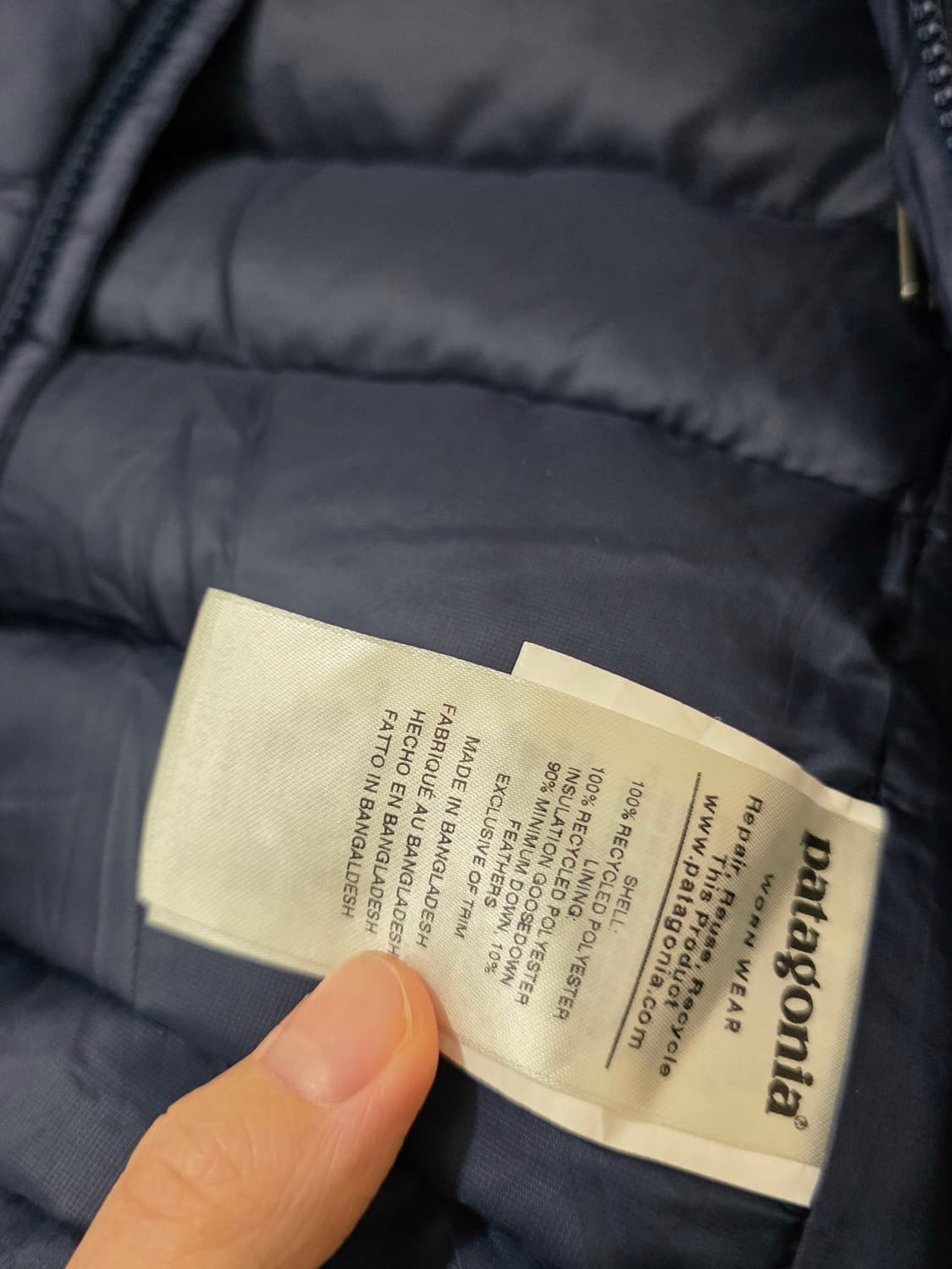 거의새거) 정품 파타고니아 여성 경량 패딩 네이비 S 상품이미지7