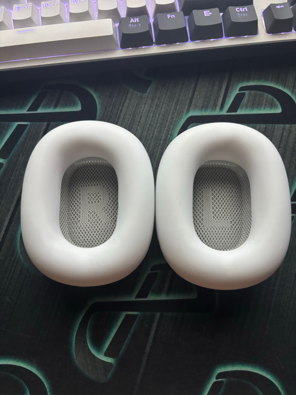 SSS급 애플 에어팟 맥스 실버 정품(급처) 상품이미지5