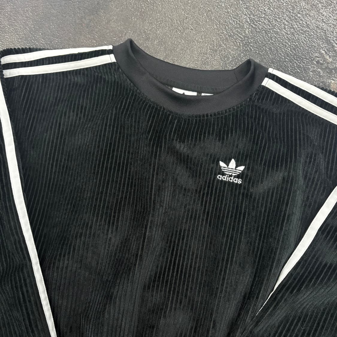 (90)아디다스크롭코듀로이슬리브 상품이미지3