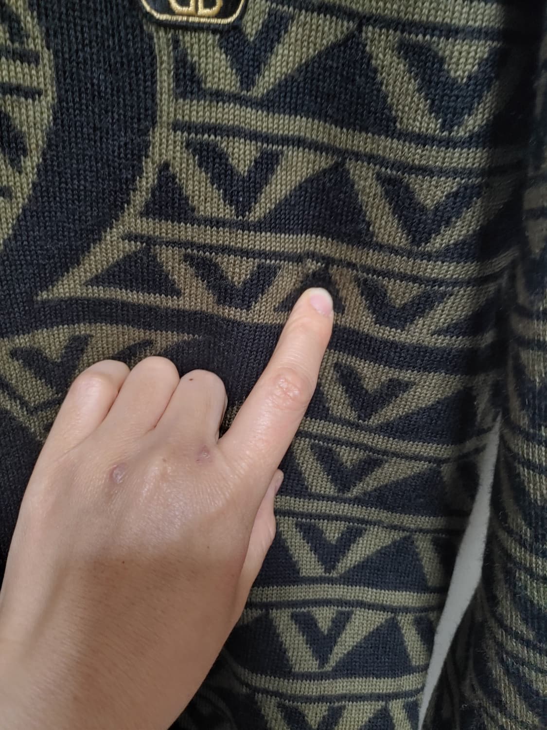 발렌시아가  정품  남성니트 -L사이즈 상품이미지10