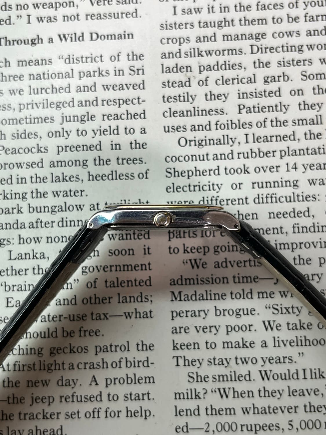 Vintage Seiko Quartz Spirit Tank Watch 상품이미지5