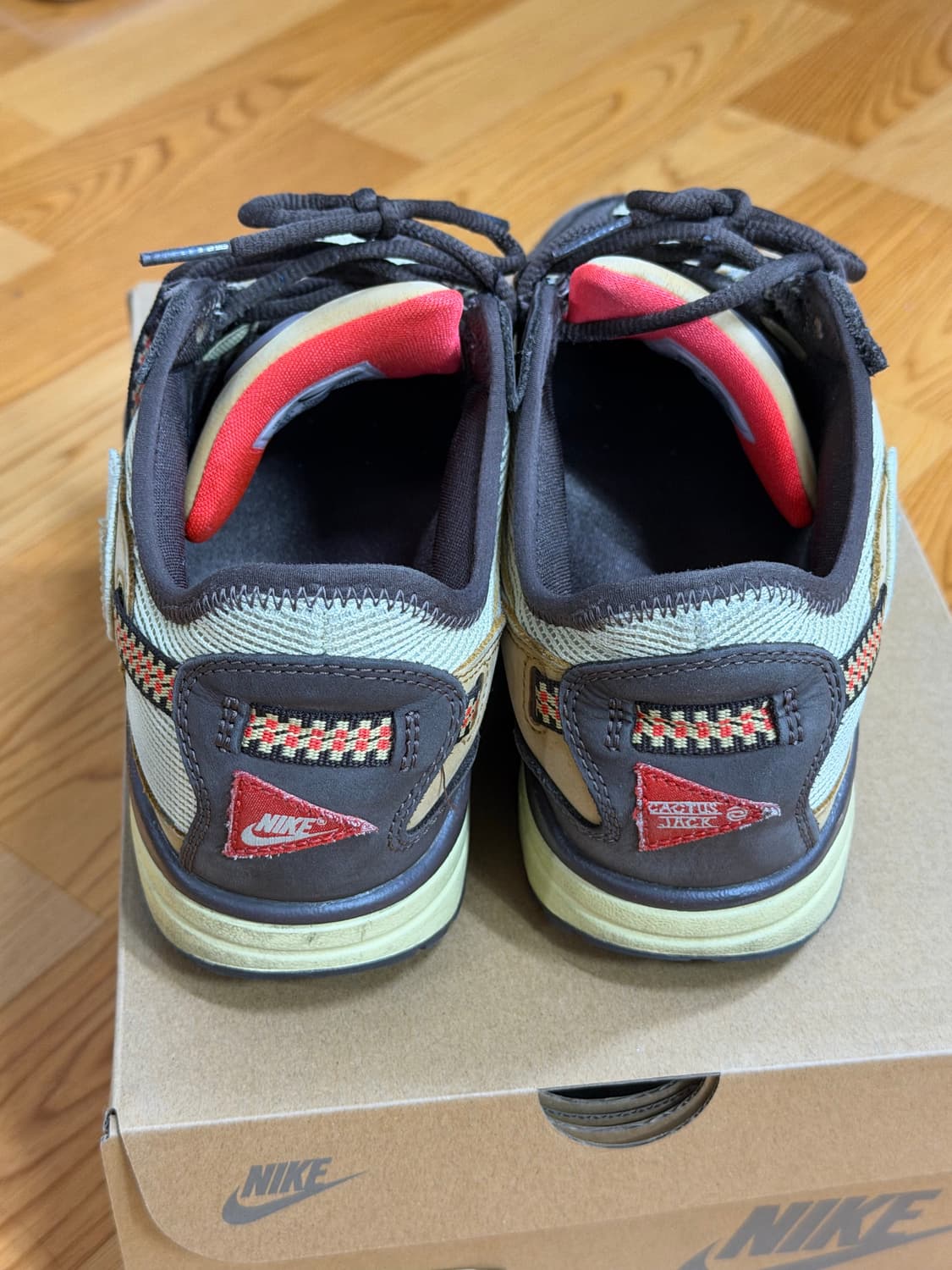 트래비스스캇 에어맥스1 (270) 상품이미지3