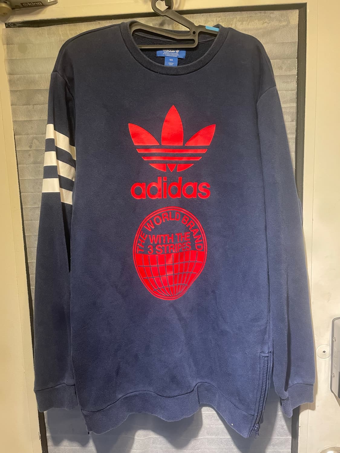 아디다스 맨투맨 100사이즈  상품이미지1