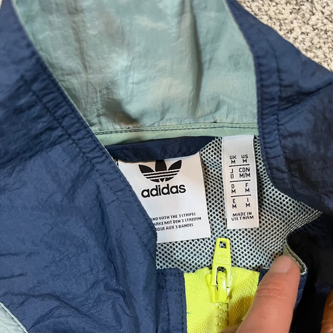 아디다스 트랙 바람막이 자켓 상품이미지3