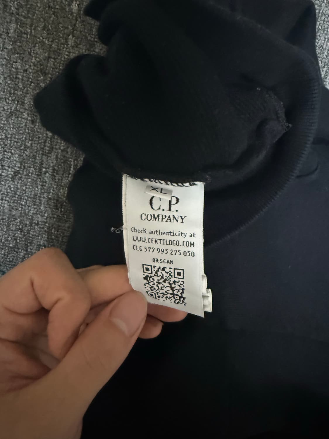 CP컴퍼니 맨투맨 블랙 L 상품이미지4