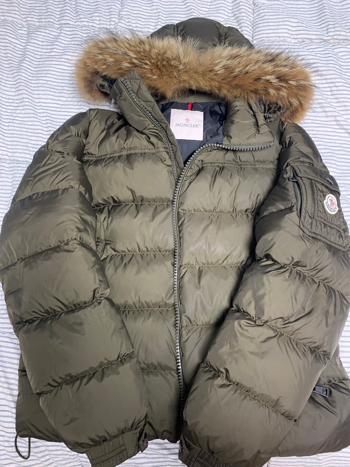 몽클레어 마르크 2사이즈 상품이미지1