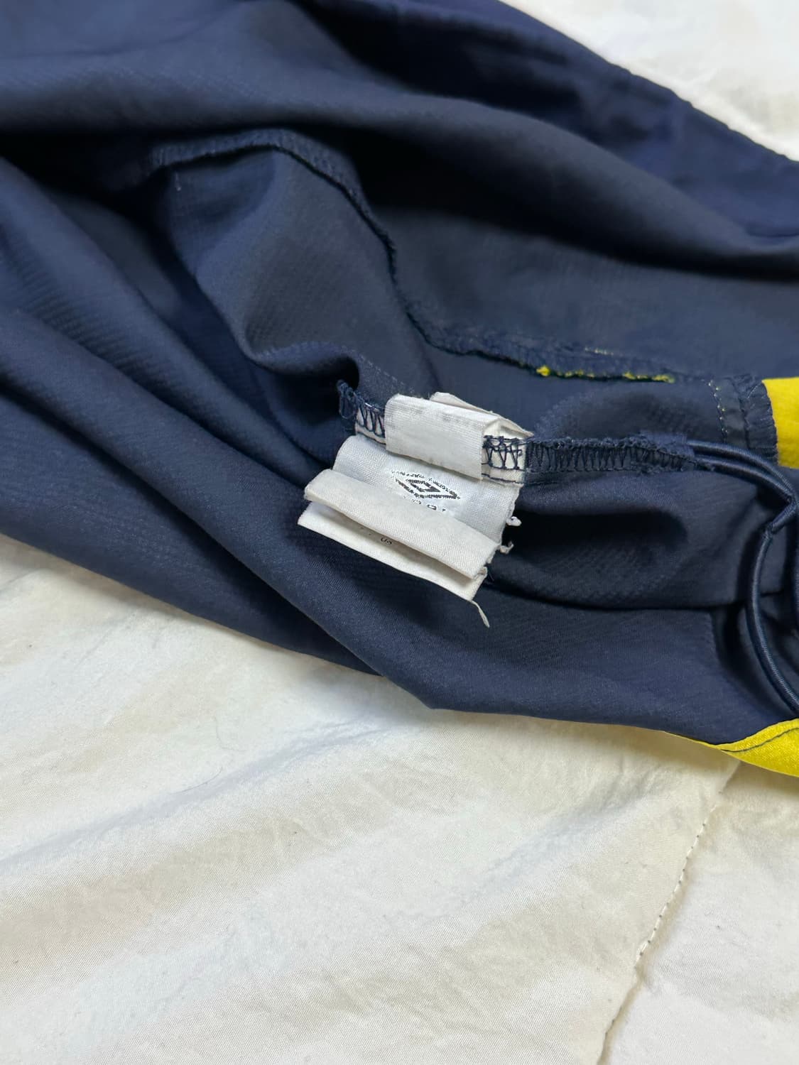 엄브로 빅로고 웜업 라지 상품이미지7