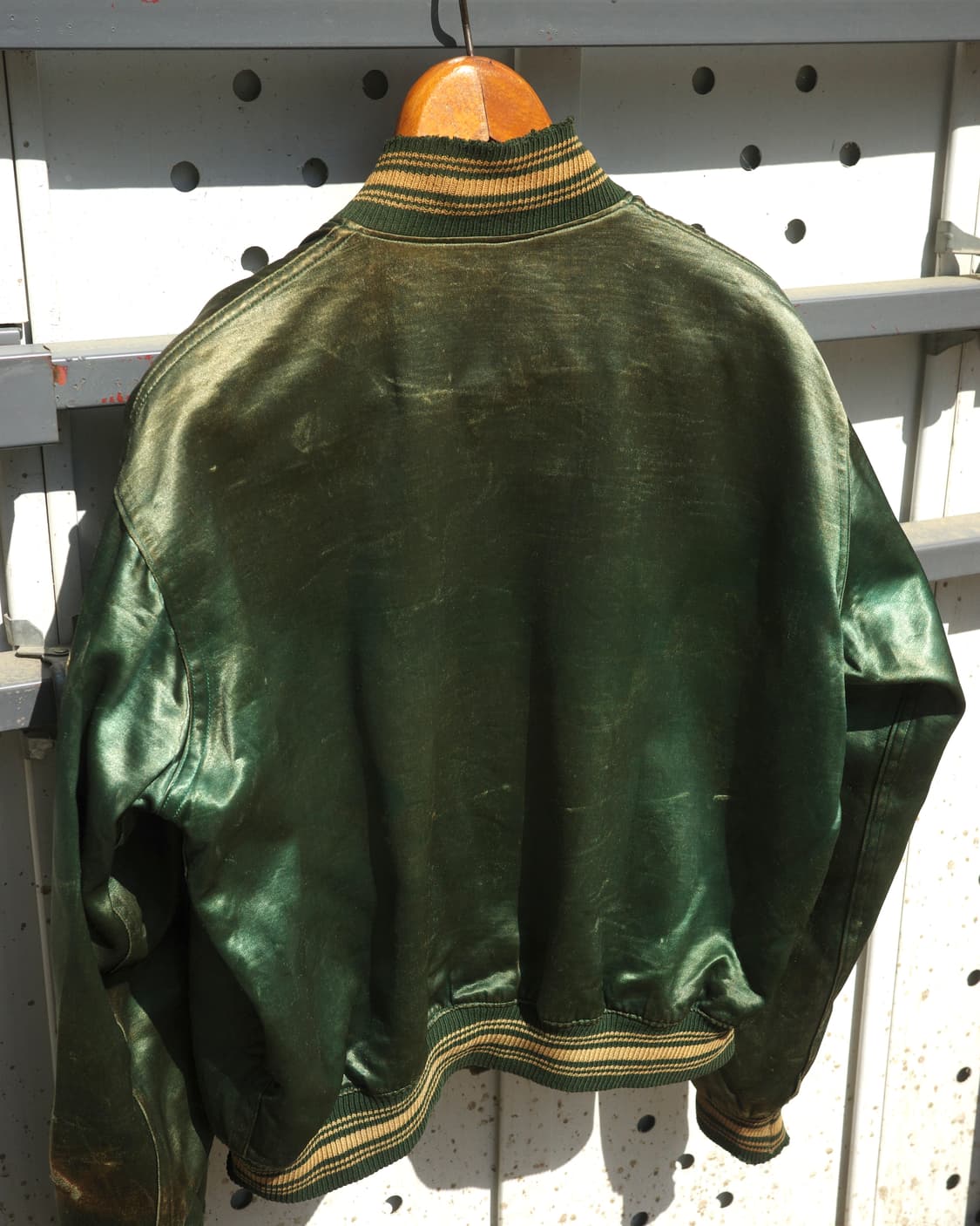 50s ‘R’ ‘Coach’ 울 펠트 패치 나일론 새틴 레터맨 자켓 상품이미지8