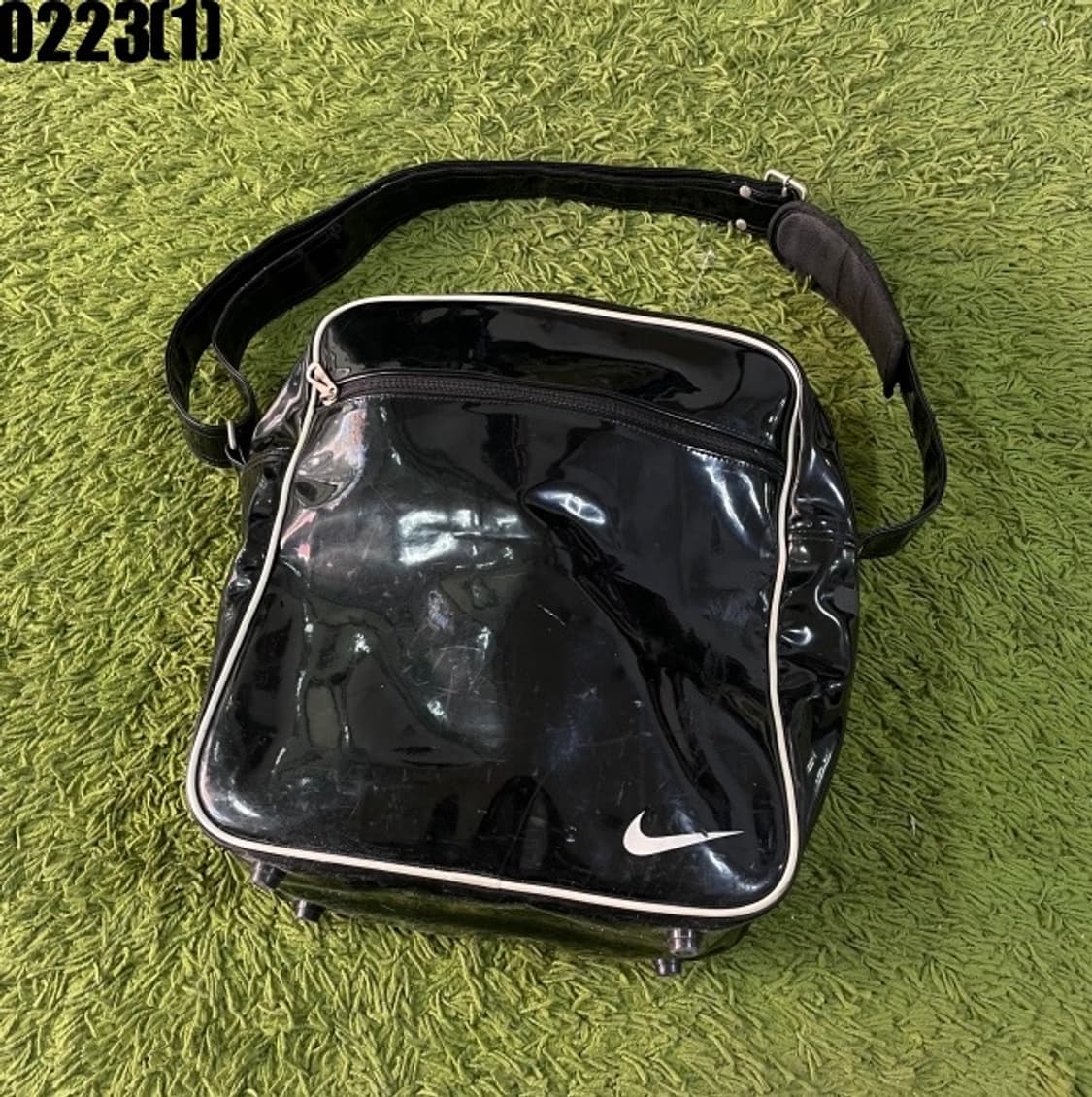 나이키 애나멜 크로스백 상품이미지1