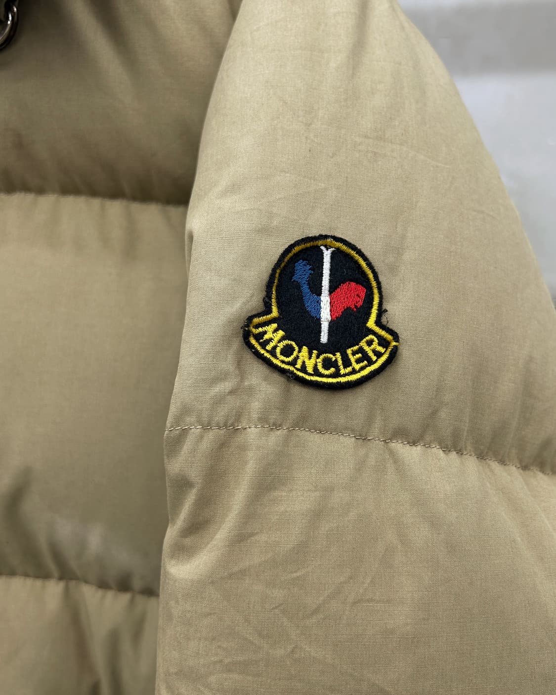 몽클레어 90s 아카이브 스키웨어 구스다운 패딩 점퍼 베이지 상품이미지3