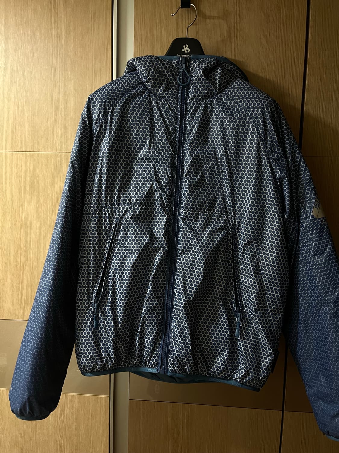 팔라스 헥사곤 퍼텍스 자켓 블루 S 팝니다 상품이미지2
