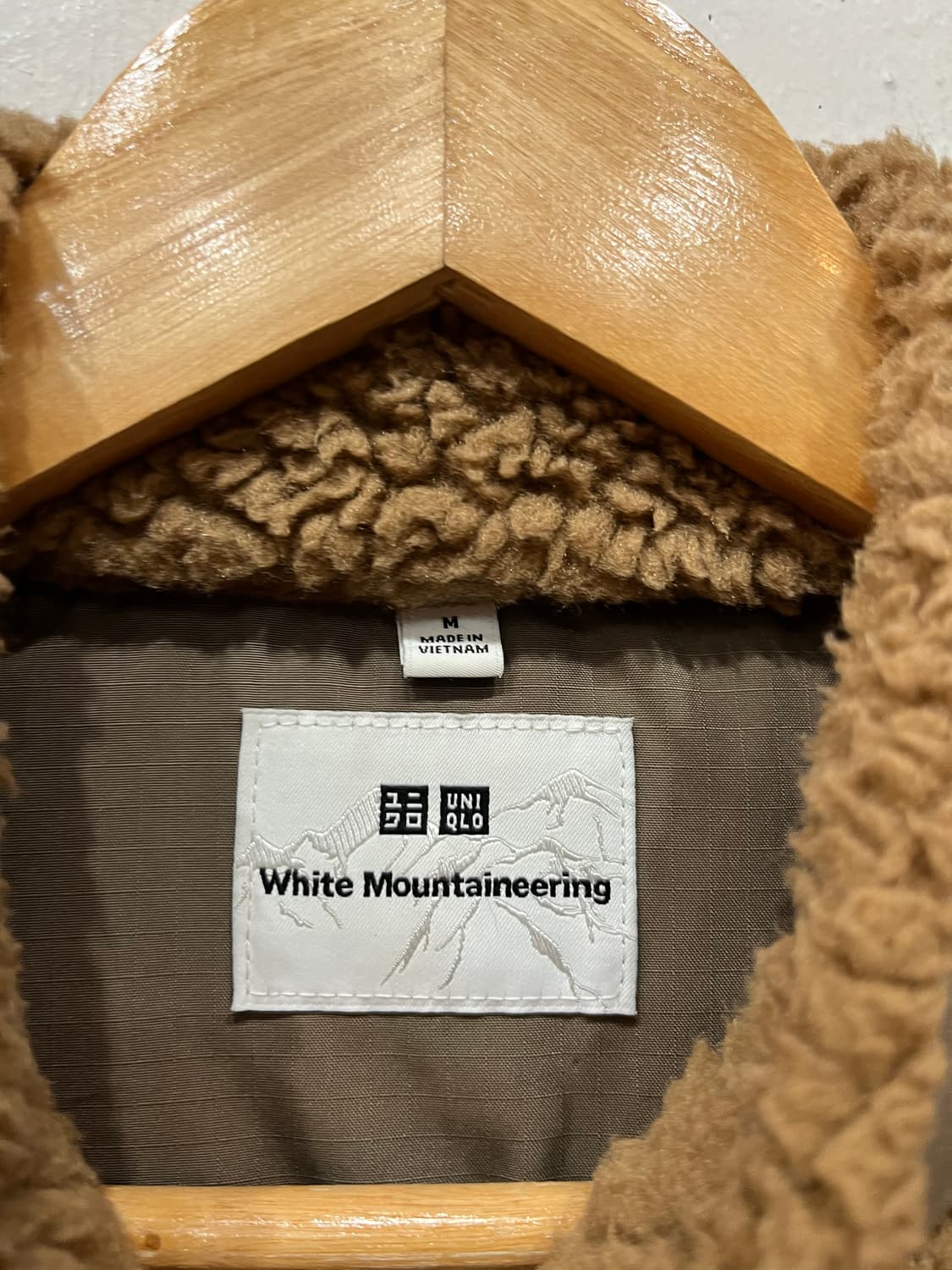 유니클로 화이트마운티니어링 풀오버 플리스 M 상품이미지2