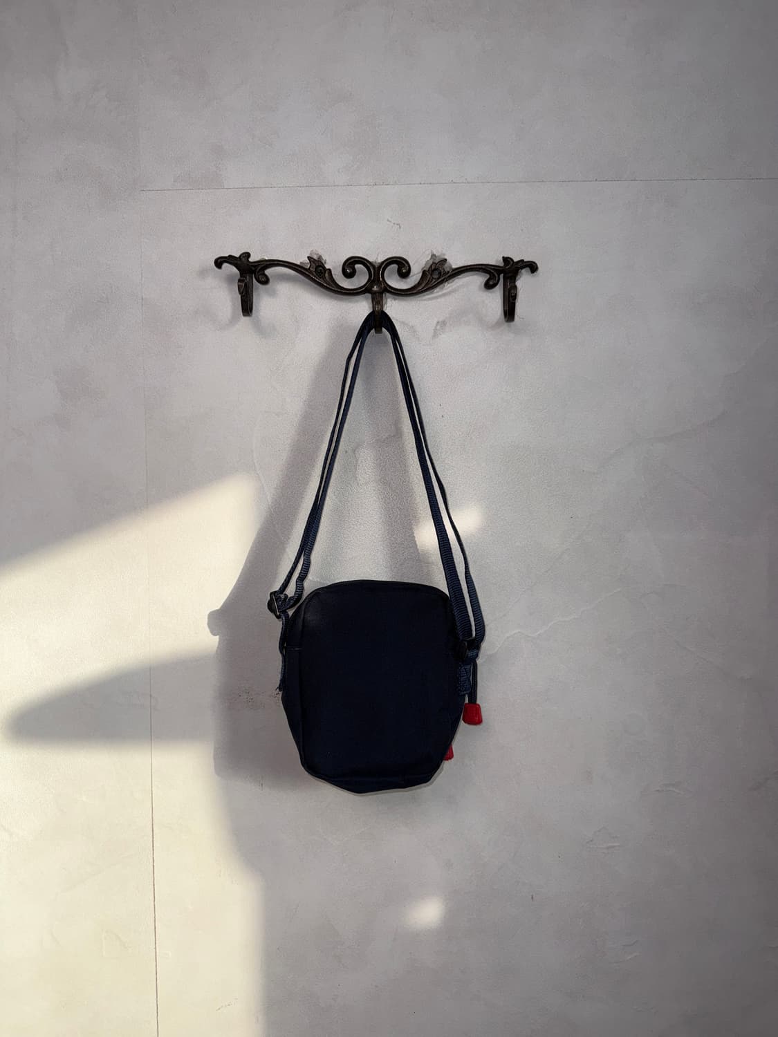 Adidas dark navy mini cross bag 상품이미지4