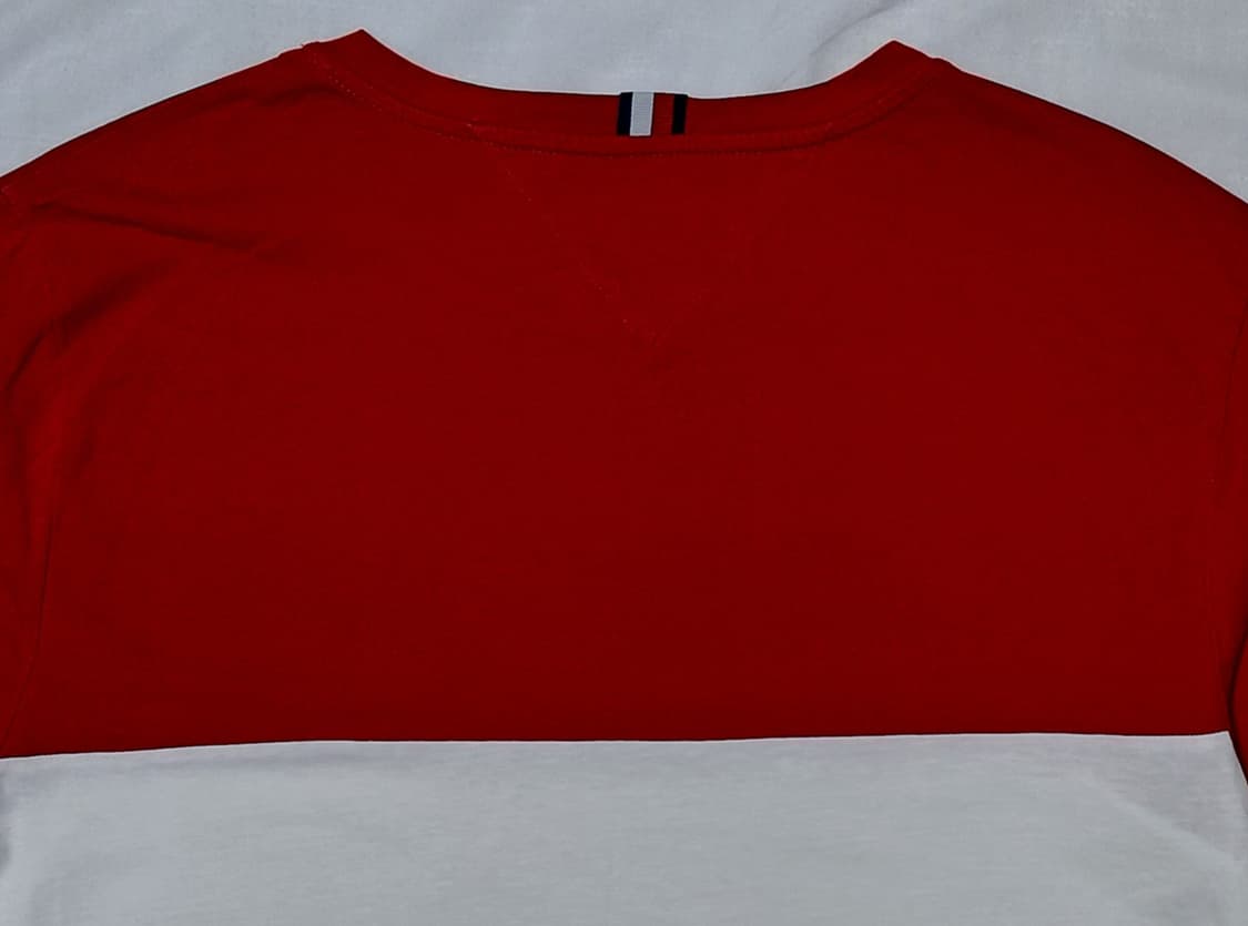 타미힐피거 빅 로고 배색 반팔 티셔츠 (L사이즈/상태 우수) 상품이미지7