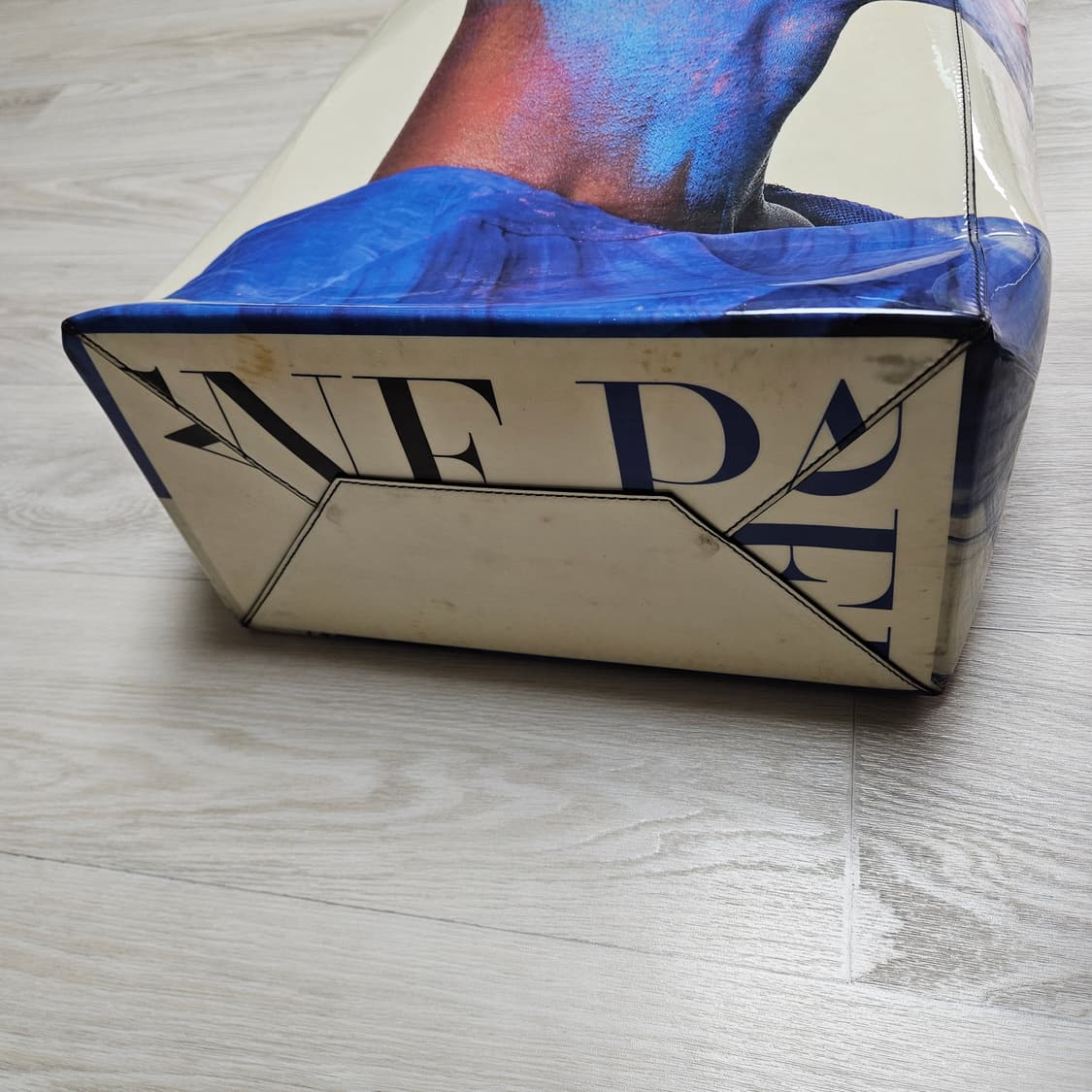 17FW 아크네스튜디오 베이커 프린트 PVC 토트백 상품이미지3