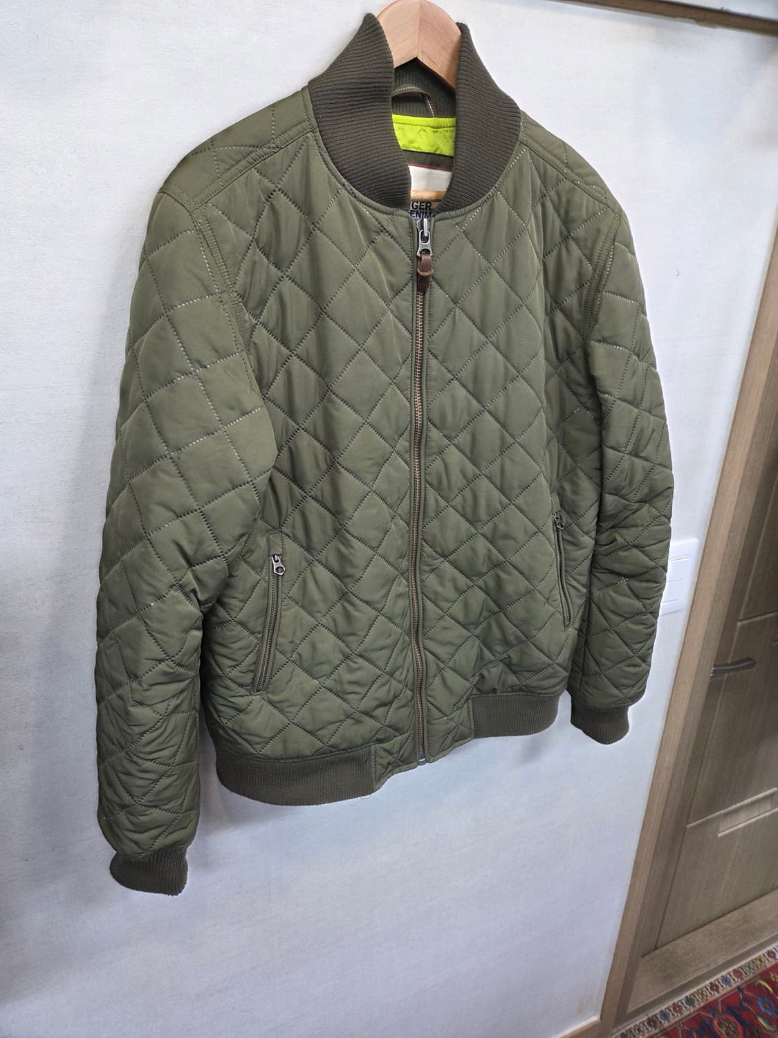 타미힐피거 다이아몬드 퀄팅 봄버자켓 L 상품이미지4